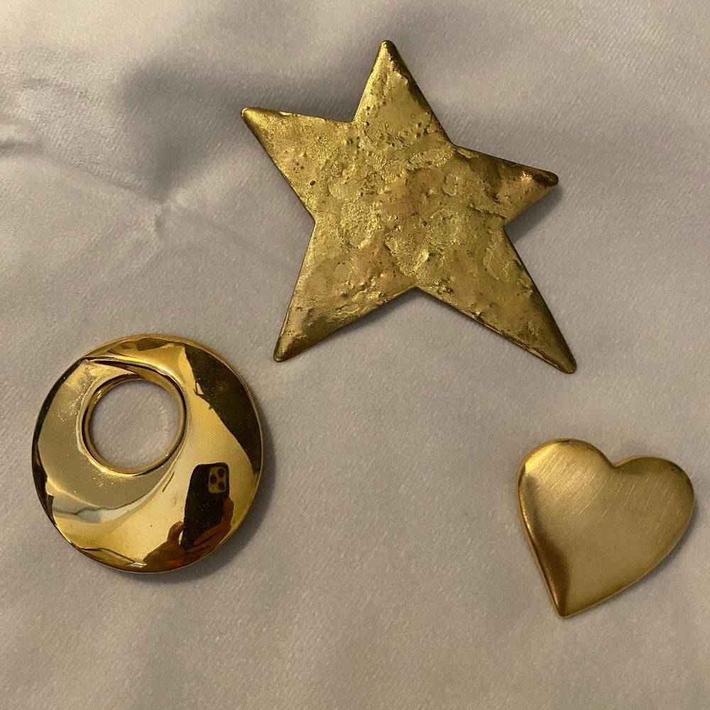 Set of 3 Chicos gold tone oversized pins